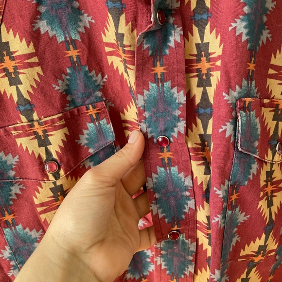 Vintage Tribal Patterned Shirt - Picture 7 of 9